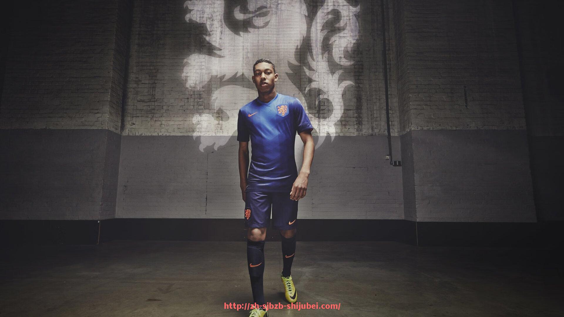 世俱杯直播-世俱杯球队中锋线三叉戟组合的进球效率与化学反应分析