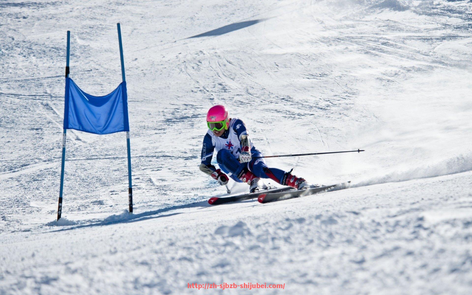 世俱杯直播-世俱杯赛事期间环保材料的使用现状及趋势